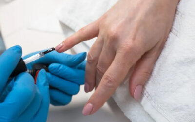 What Is the Difference Between Gel and Acrylic Nails?